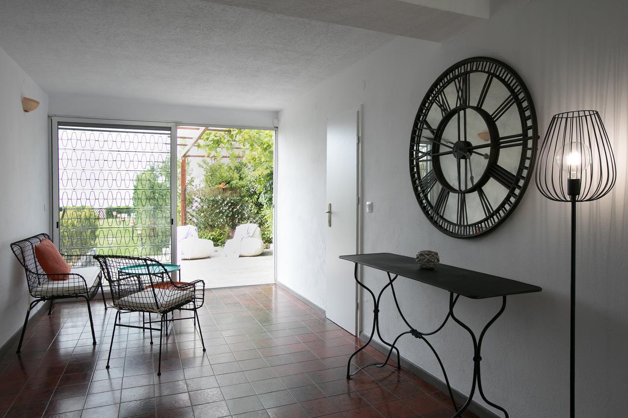 פוליכרונו Hestia Beachfront Villa מראה חיצוני תמונה