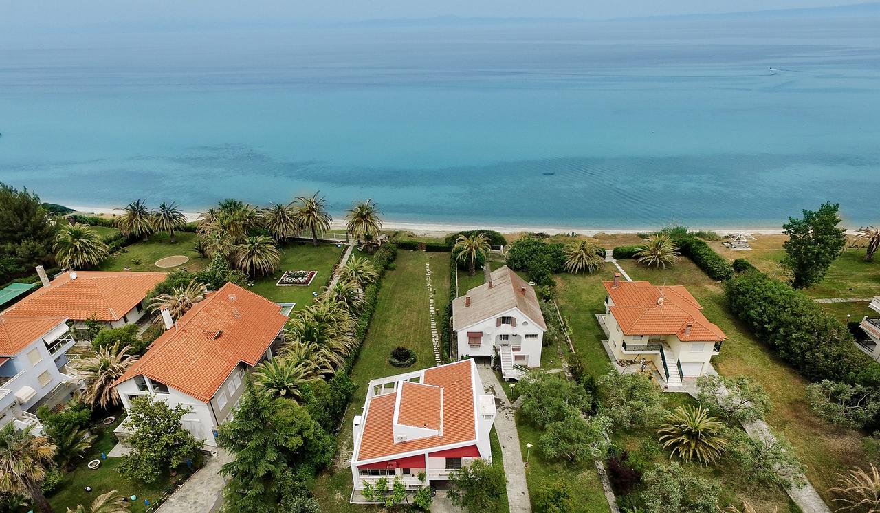 פוליכרונו Hestia Beachfront Villa מראה חיצוני תמונה